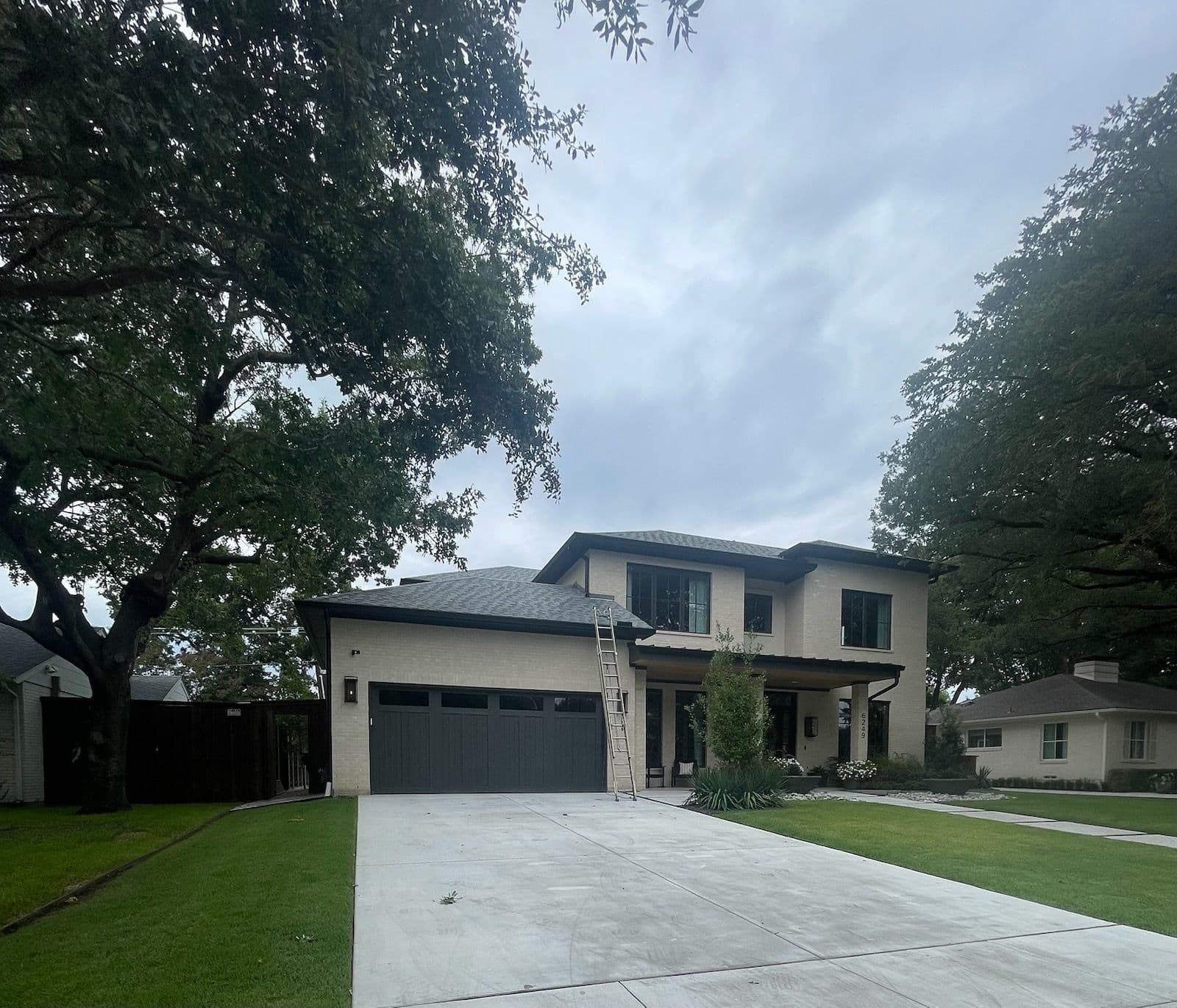 Transformative Gutter Care for a Beautiful Home image