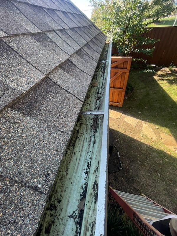 Efficient Gutter Cleaning Plano Homeowners Trust image