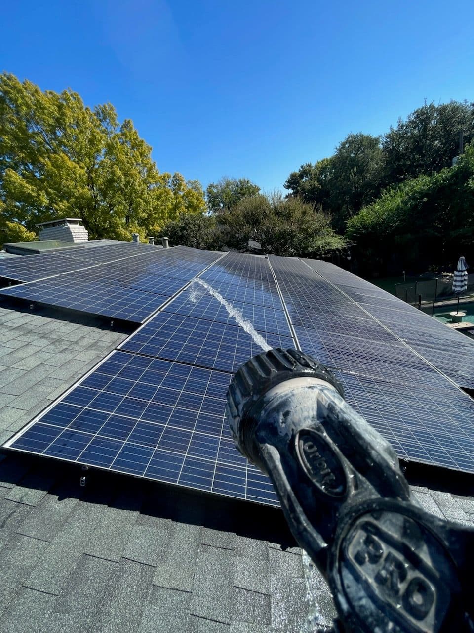 Project Maximizing Solar Panel Efficiency with Expert Cleaning image